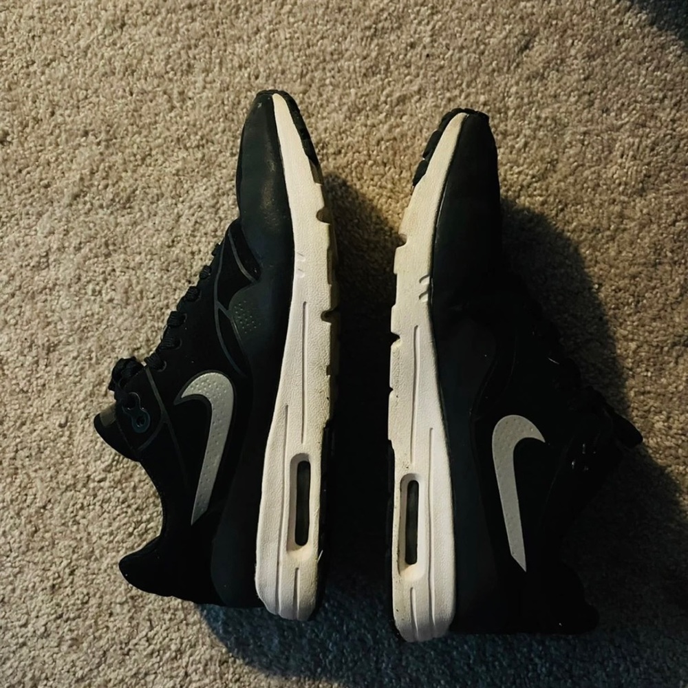 Nike air max